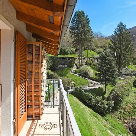 Casa Lara: Cosy Alpine Near + Garden