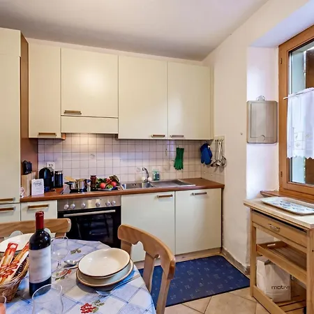 Casa Lara: Cosy Alpine Near + Garden Σπίτι διακοπών *