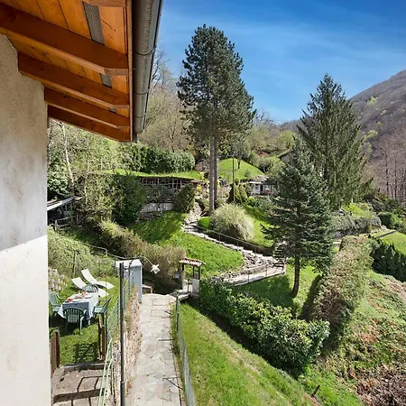 Casa Lara - Happy لوغانو